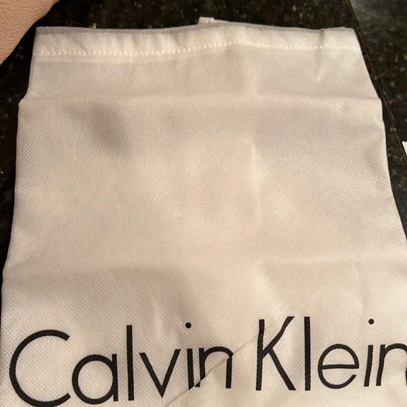 Authentic Calvin Klein purse - Picture 4 of 4
